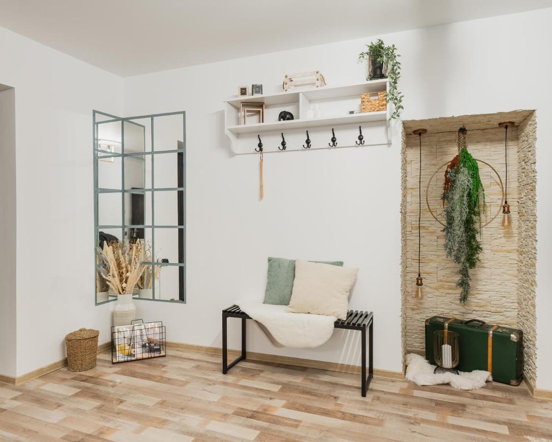 Cozee Studio - In Inima Brasovului Kültér fotó